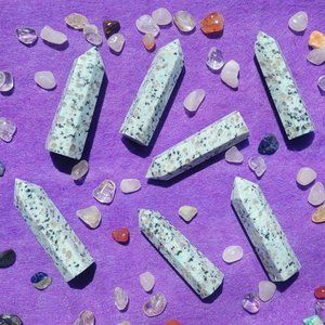 Kiwi Jasper Towers